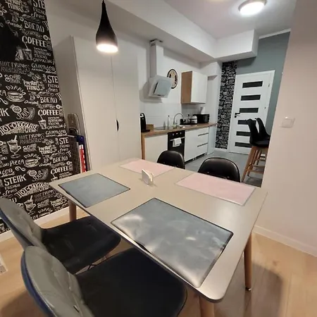 Cieplicka 20 * Jelenia Góra